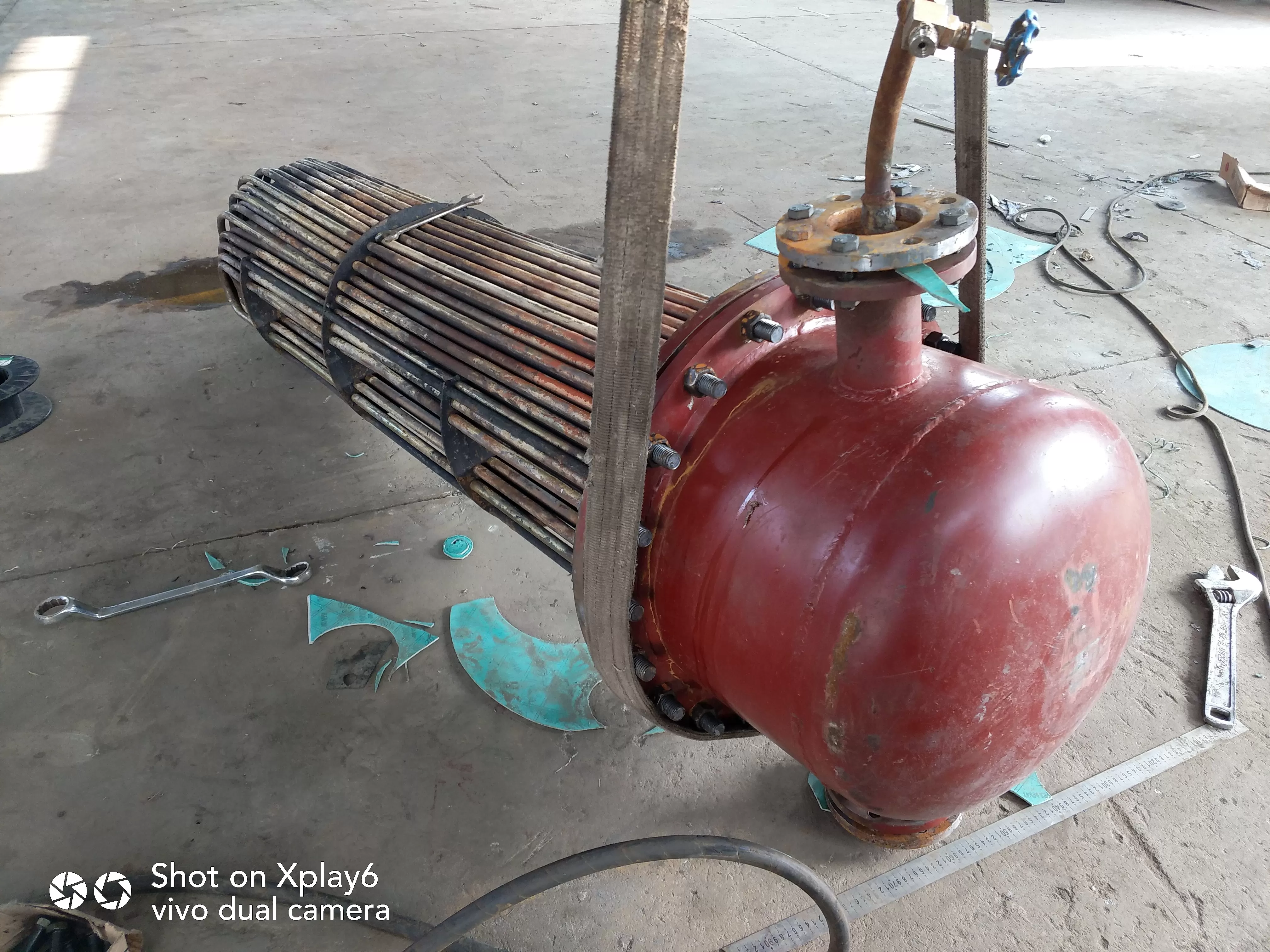 Positive displacement heat exchanger